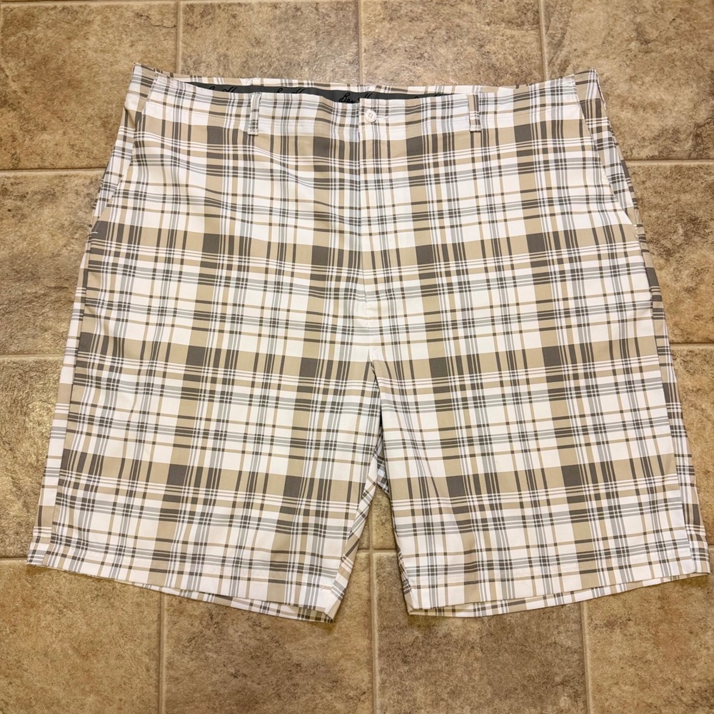 Ben Hogan Mens Tan White Plaid Golf Shorts Size 46 Performance Stretch WT2849
